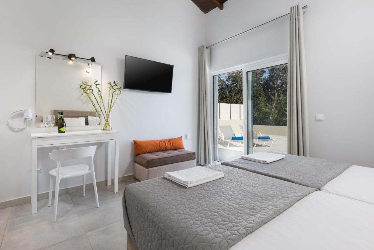 Villa Alonaki Bay Halikounas Exteriör bild